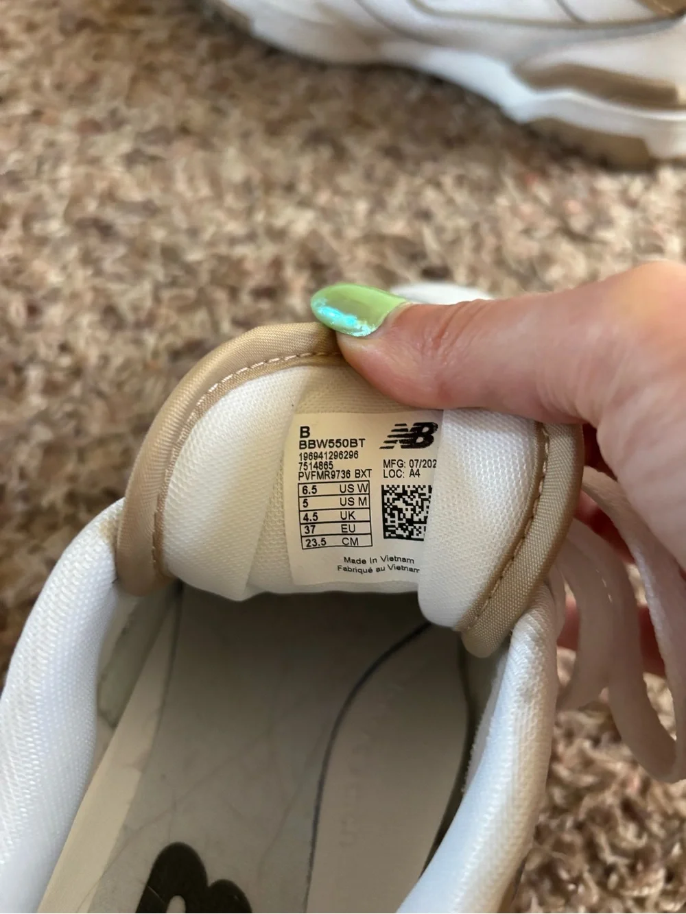 New Balance 550 White and Tan Women's Sneakers - Picture 4 of 5